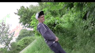 Caravan Boys 2015 Public Handjob Alexander Dorch