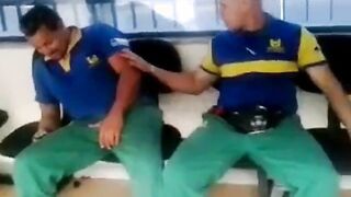 Hunk Workers Want to Play with Cock on the Job9999