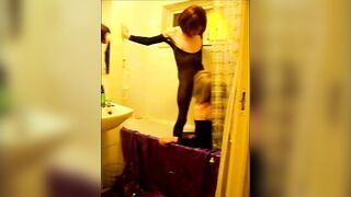 Shower Sluts: Big Cock Emo Crossdresser Fucks Young Amateur