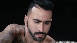 Brandon Moore takes Rikk Yorks arm and huge toy in intense fisting