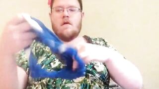 Fat Crossdresser Webcam Show