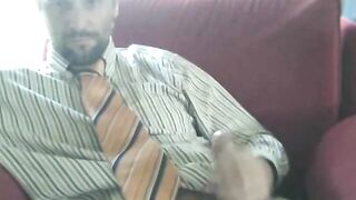 Amateur Bear Daddy Jerks Off in Suit