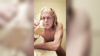 Sissy Spokane Gay Sub Perry drinks his piss for Master