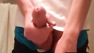 Twink ruins his orgasm after peehole play on webcam456g