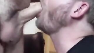 Straight Guy Gets Serviced by a Daddy33e