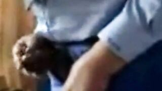 Mature Congolese Minister Daddy Barebacks His Assistant4r