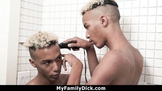 Twin Brothers Compare Dicks and End Up Jacking Off Together - Myfamilydick