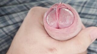 Edging to the confine (UNCOMMON MAN MEAT)