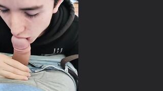 Lad luvs deep-throating dad's manstick