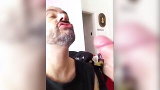 Cum Eating Amateur Blowjob